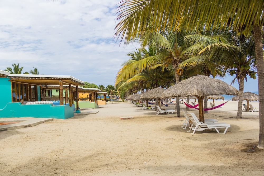 Punta Sal Suites & Bungalows Resort 42/50