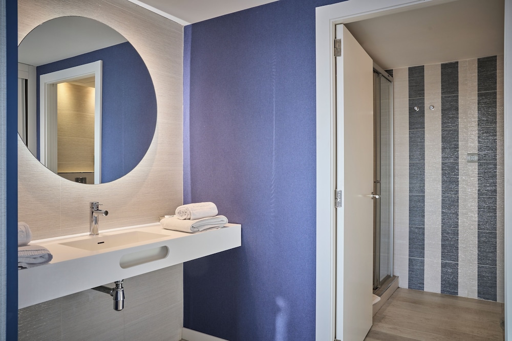Catalonia del Mar - Adults Only 64/64
