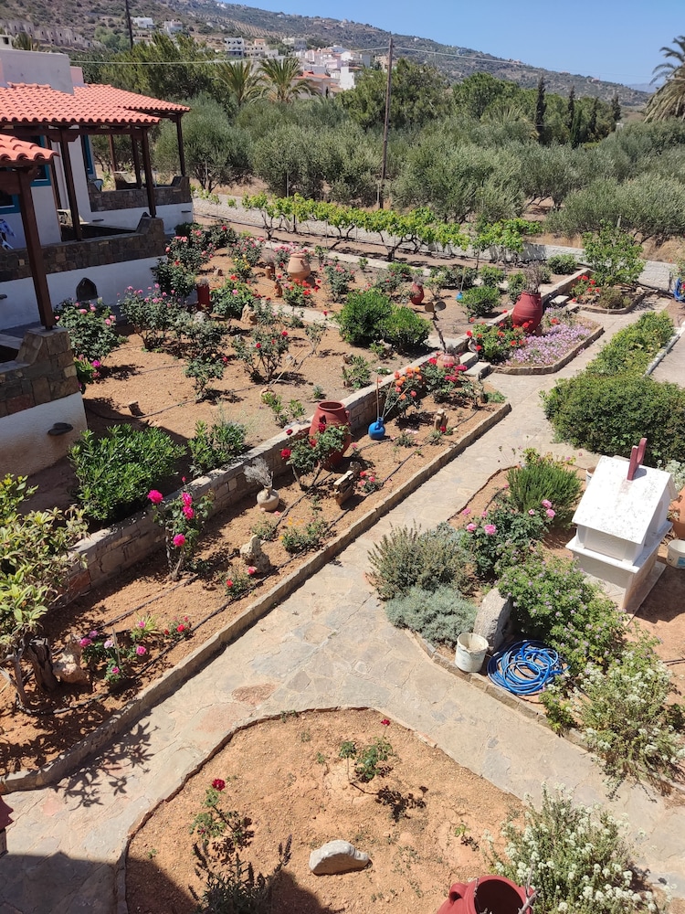 Villa Katerina Holiday Apartments 30/40