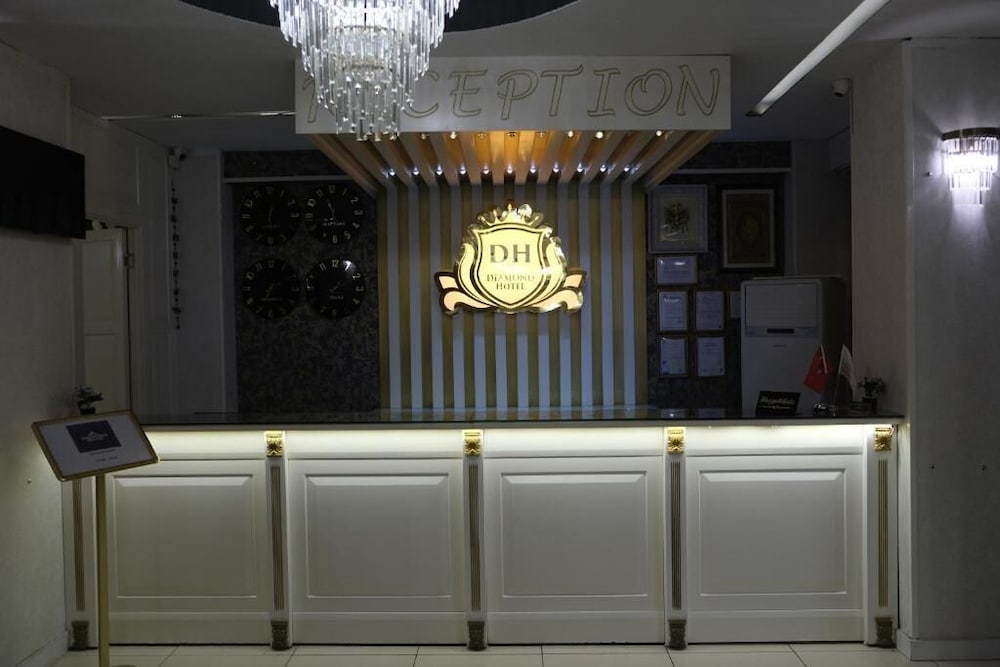 Grand Diamond Hotel 2/20