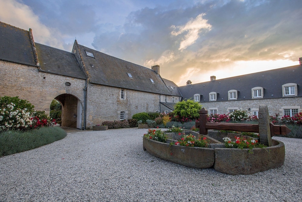 FERME DE LA RANCONNIERE - MANOIR DE MATHAN 67/78