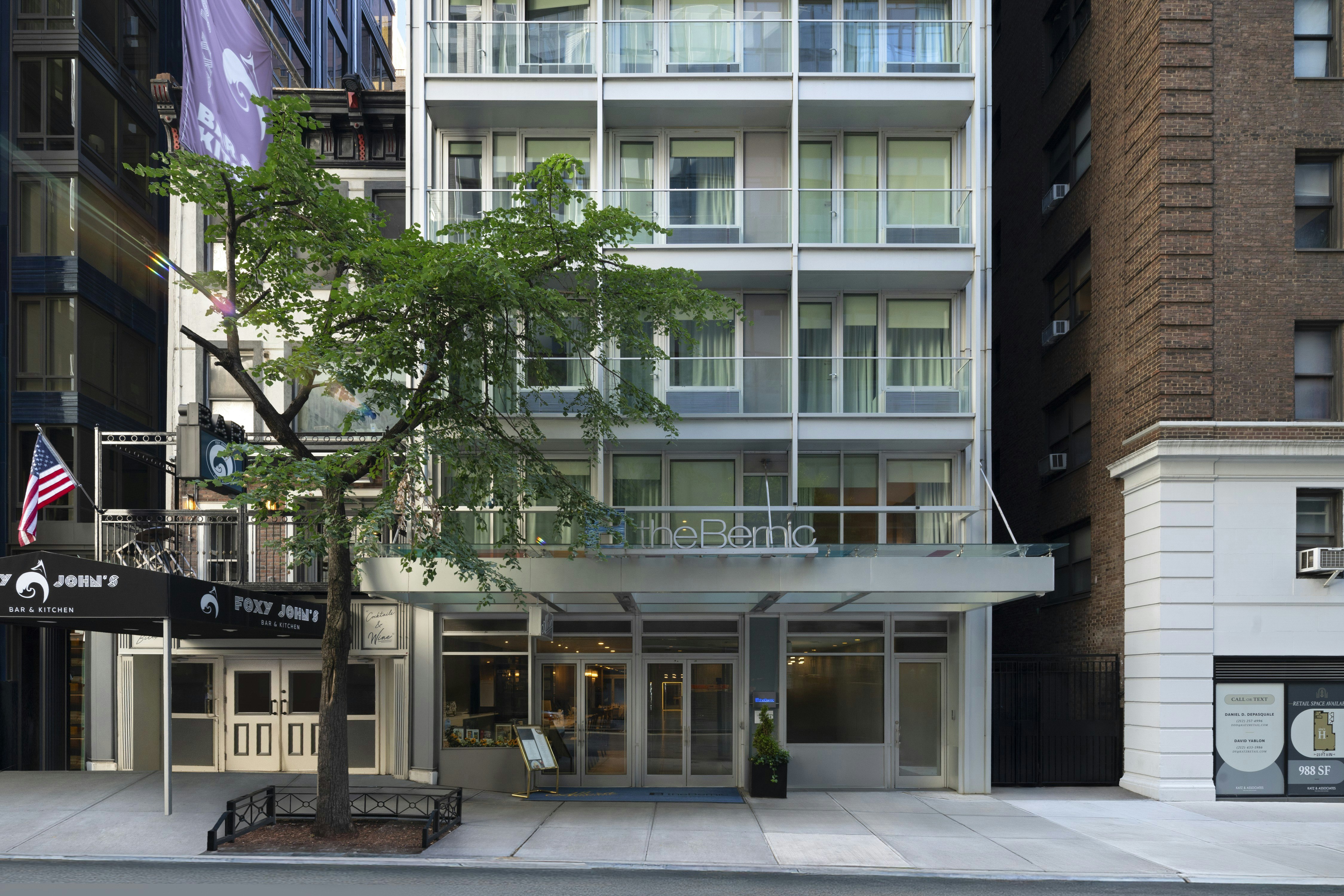 The Bernic Hotel New York City Tapestry Collection By Hilton 2/44