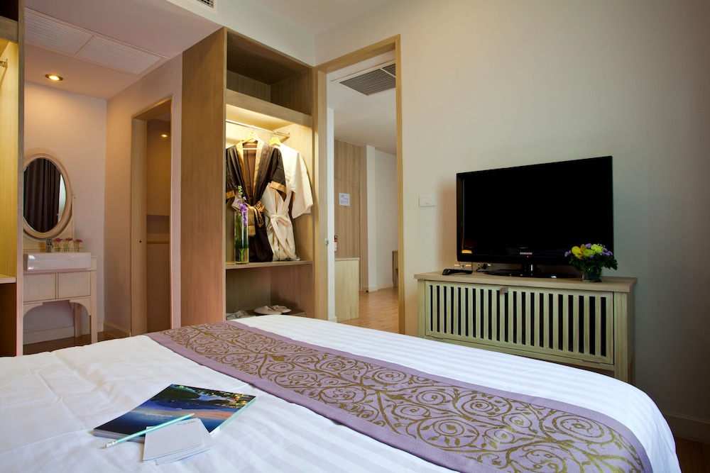 Trang Hotel Bangkok 23/73