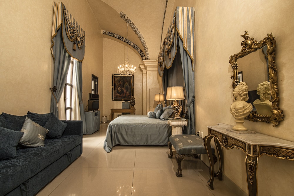 Palacio Borghese 43/68