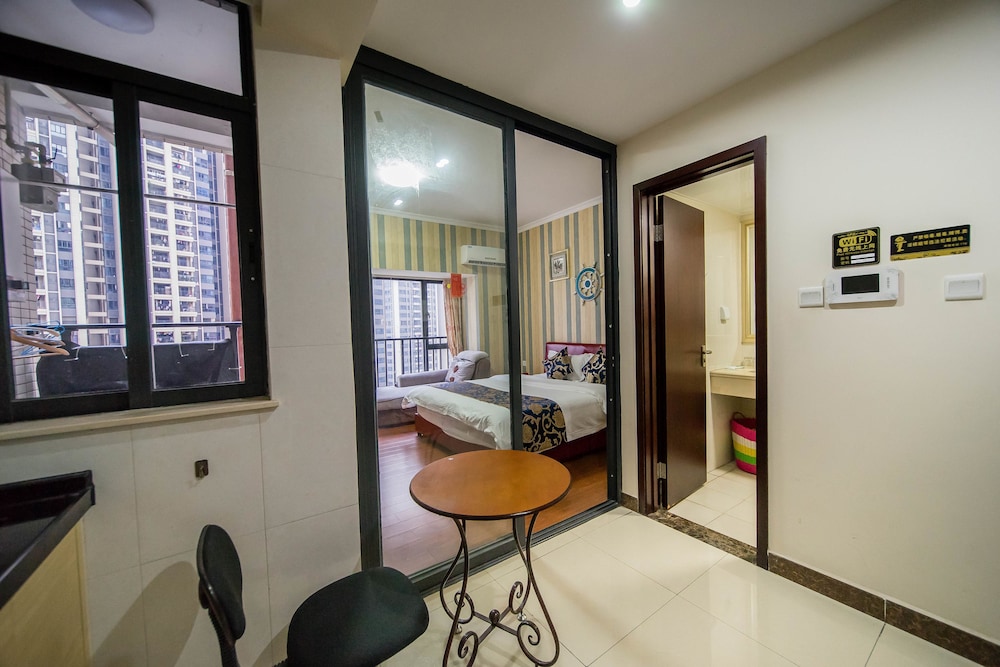 Xingyu Legend Service Apartment 48/49