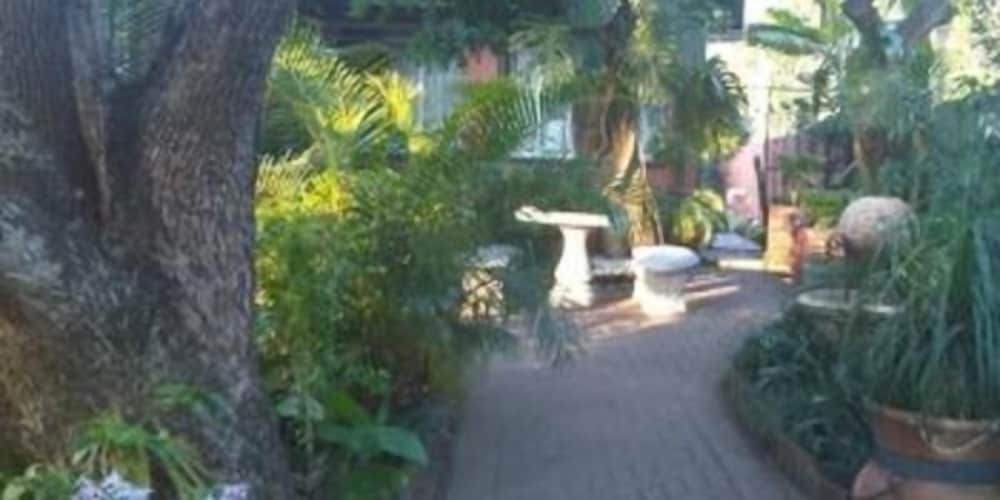 Harmony Guesthouse 37/40