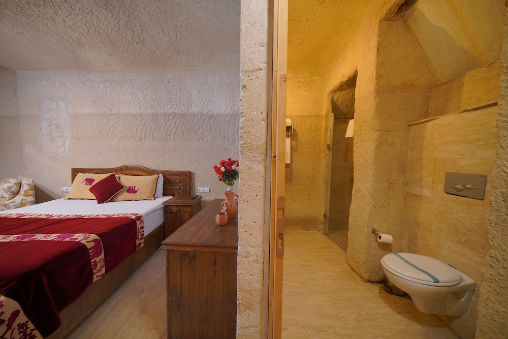 Salkim Cave House 25/50