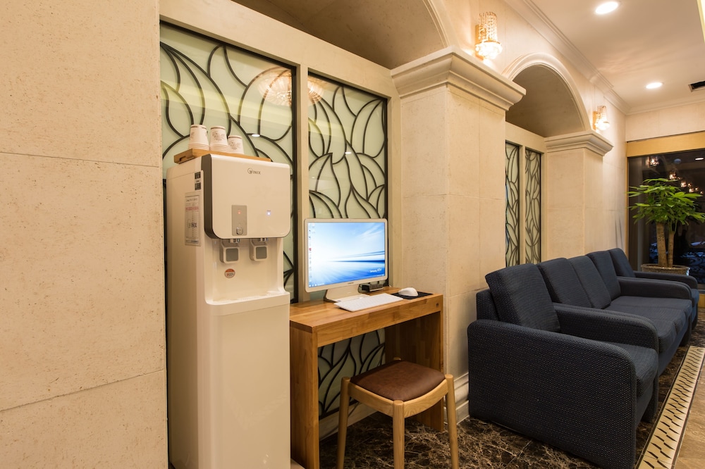 Hotel Elin 29/35