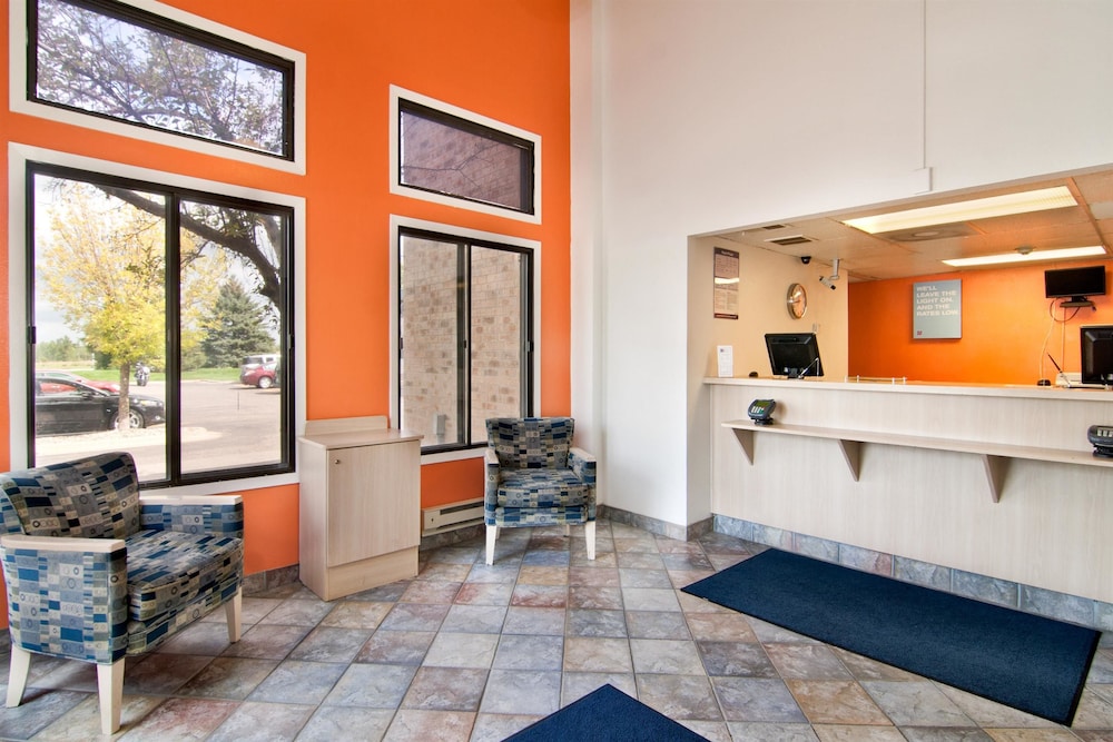 Motel6 Lakeville, MN - South - Lakeville 10/59