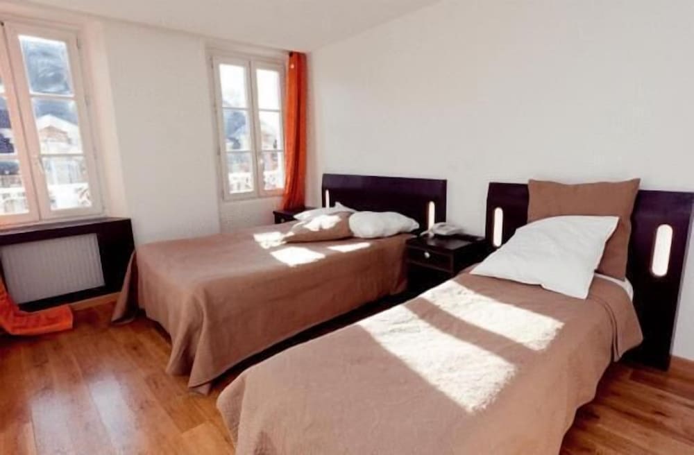 HOTEL BELLE FONTAINEBLEAU 34/56