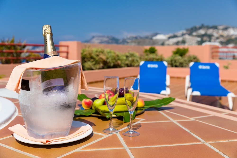 Hotel Ibersol Almunecar Beach and Spa 59/67