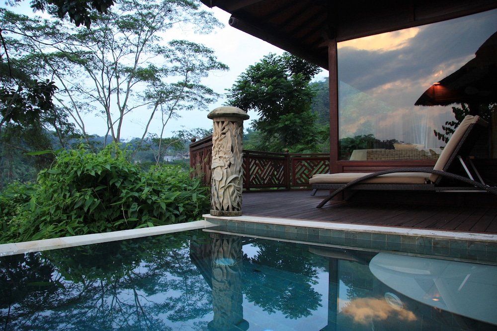 Kupu Kupu Barong Villas And Tree Spa 12/74