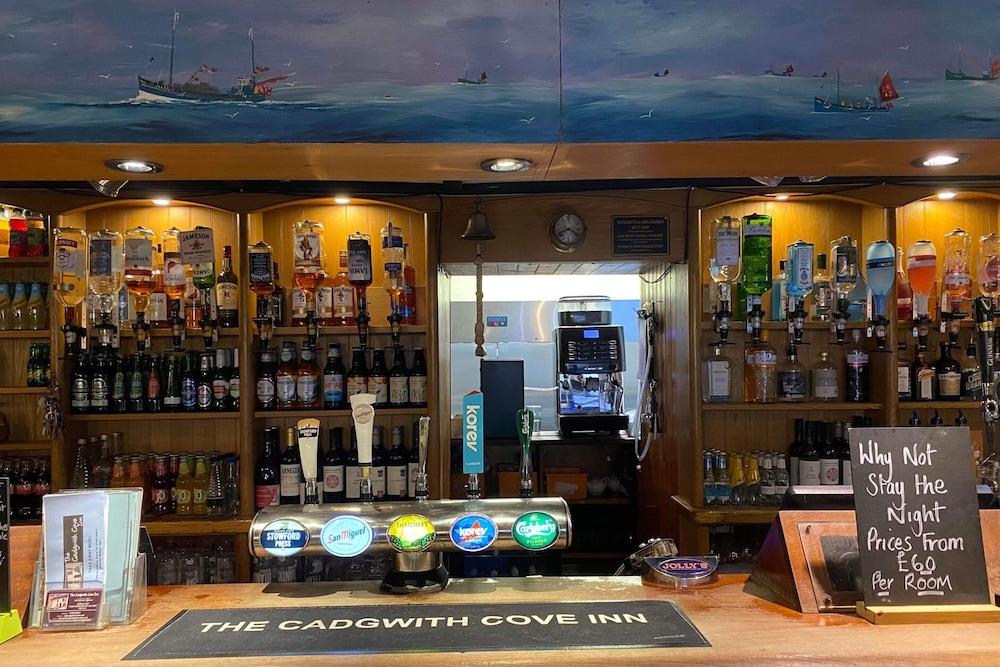 Cadgwith Cove Inn 3/50