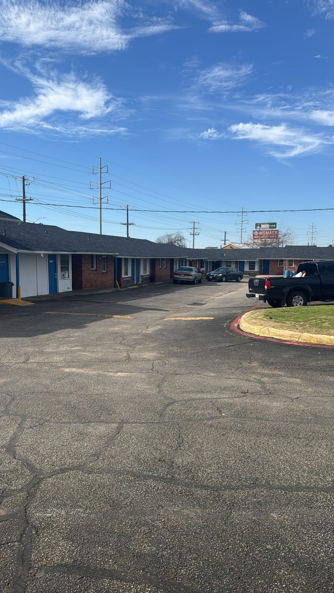 Cole Manor Motel By OYO Love Field Market Center 13/13