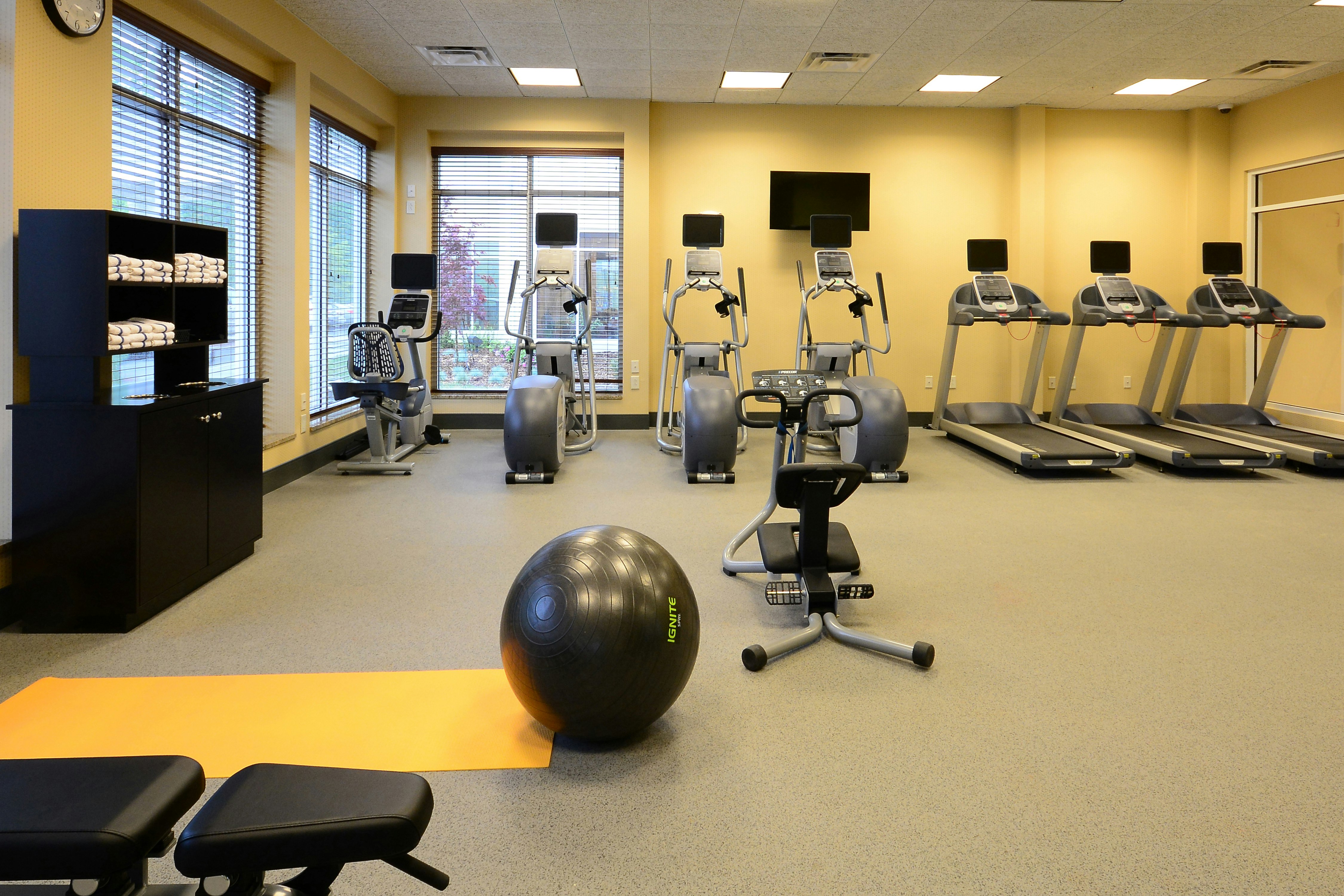 Hilton Garden Inn Greensboro Airport 20/50