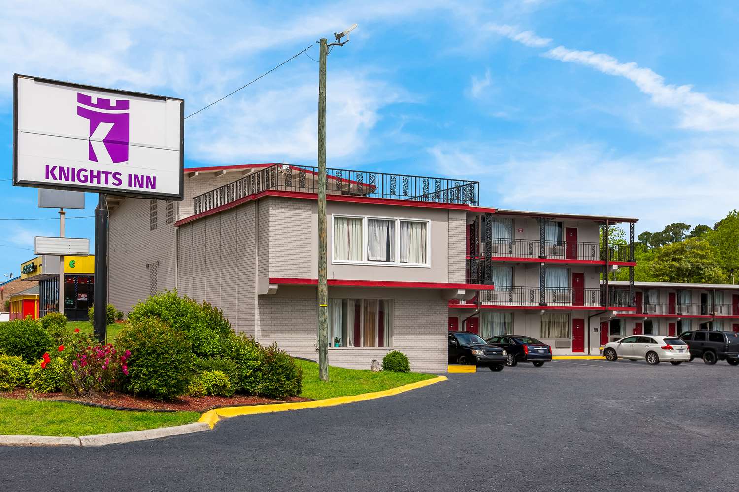 Knights Inn Fayetteville 22/23