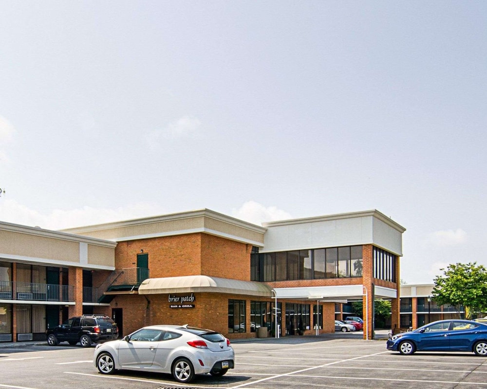 Quality Inn Lewisburg 1/49
