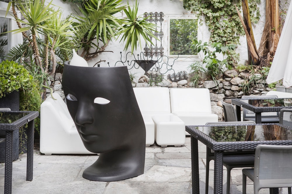 Caffe dell Arte Boutique Rooms 38/50