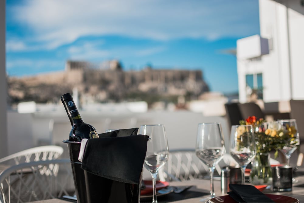 Acropolis Select Hotel 27/67