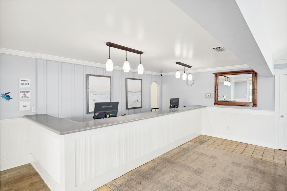 Seahaven Beach Hotel 10/69