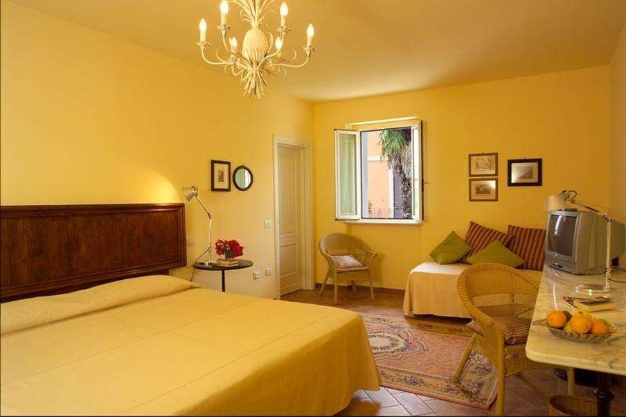 VILLA ZUCCARI 9/27