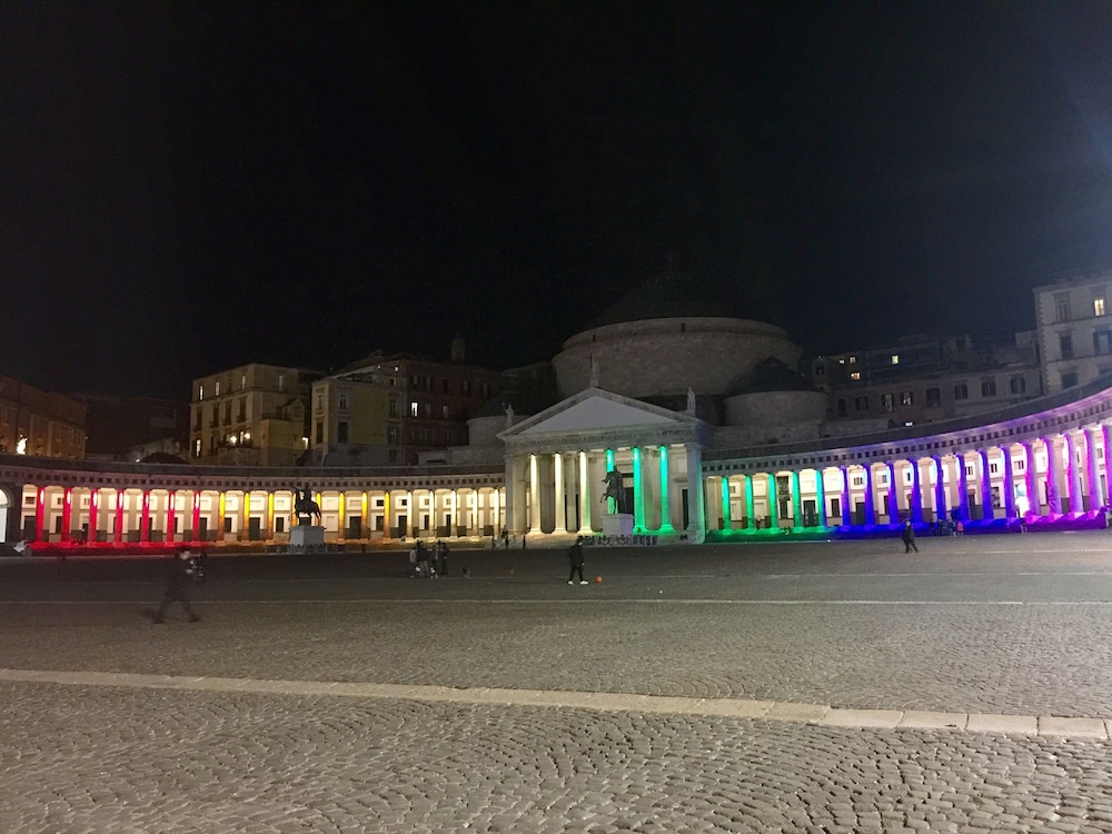 Relais Piazza del Plebiscito 2/72