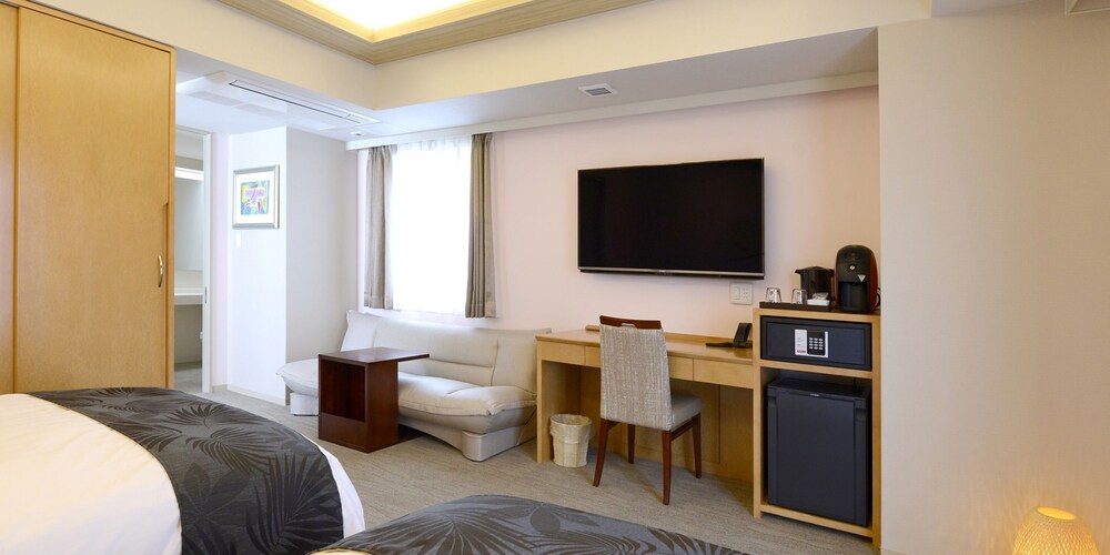 Hotel Palm Royal Naha Kokusai Street 31/43