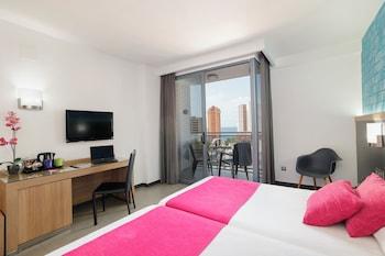 Superior, 3 Beds, Partial Sea View, Terrace