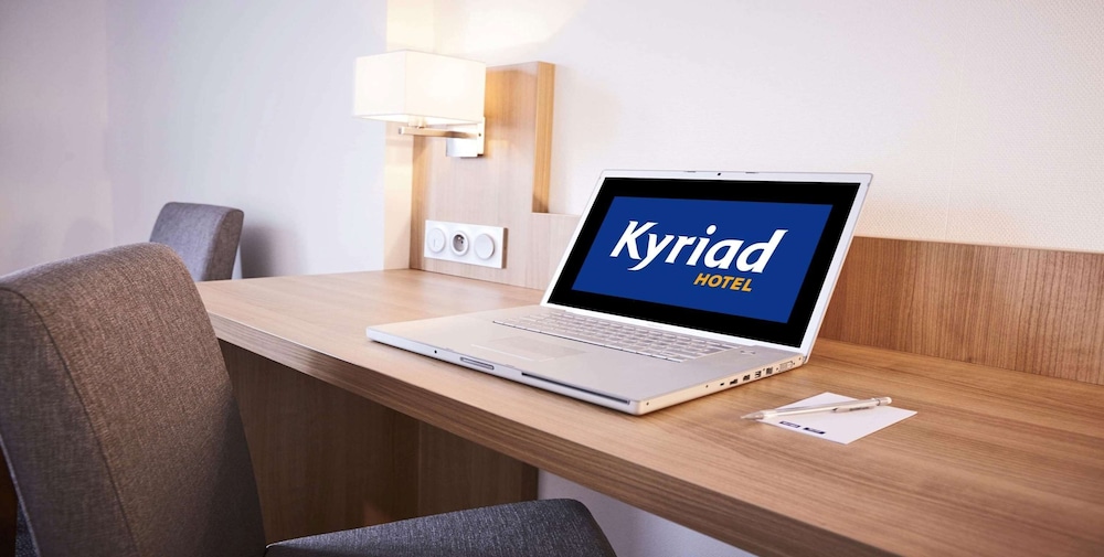 Kyriad Carentan 30/40