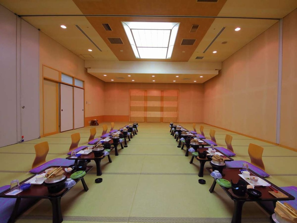 Hotel Beppu Pastoral 46/48