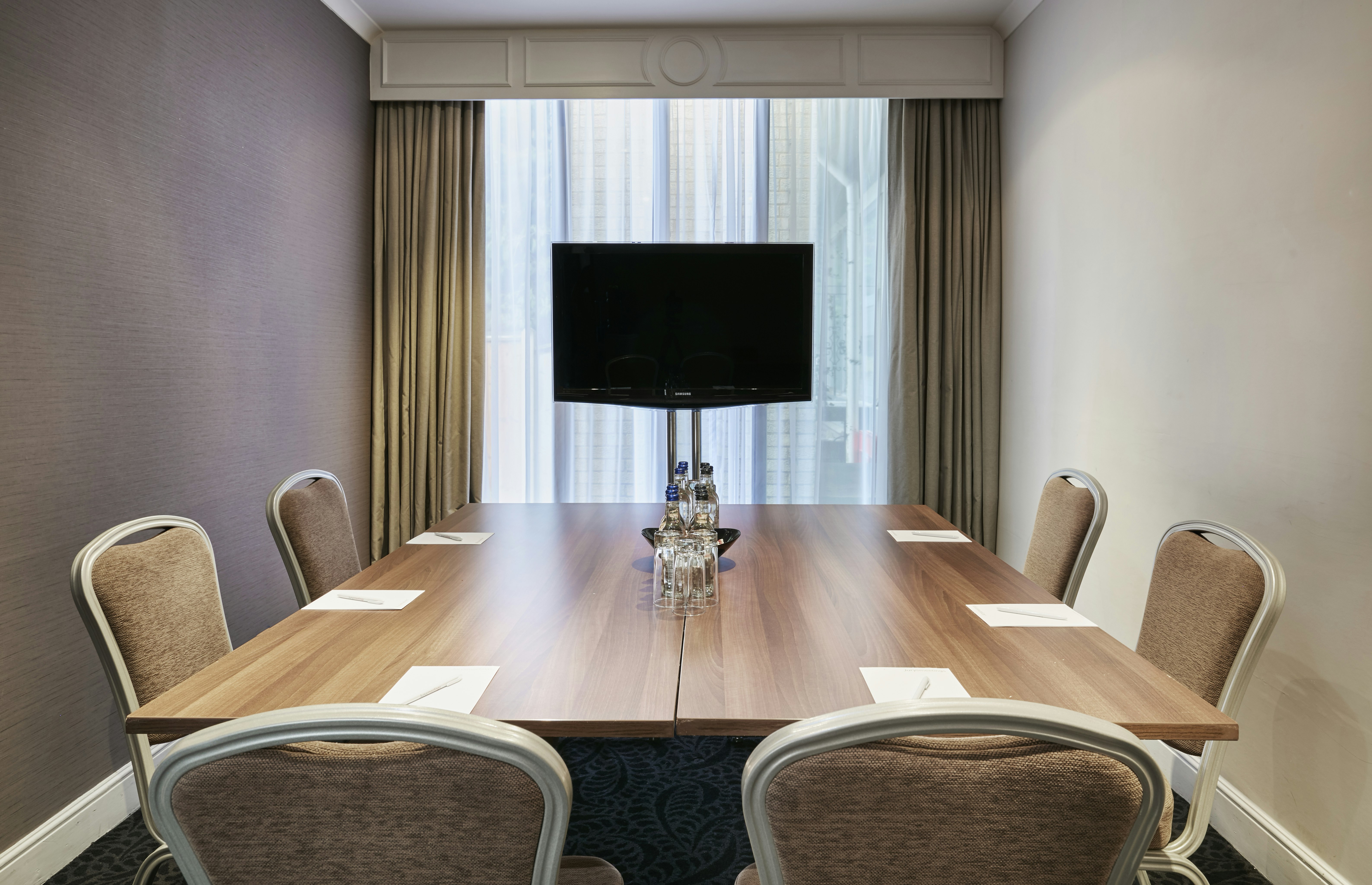 Leonardo Hotel Cheltenham 22/29