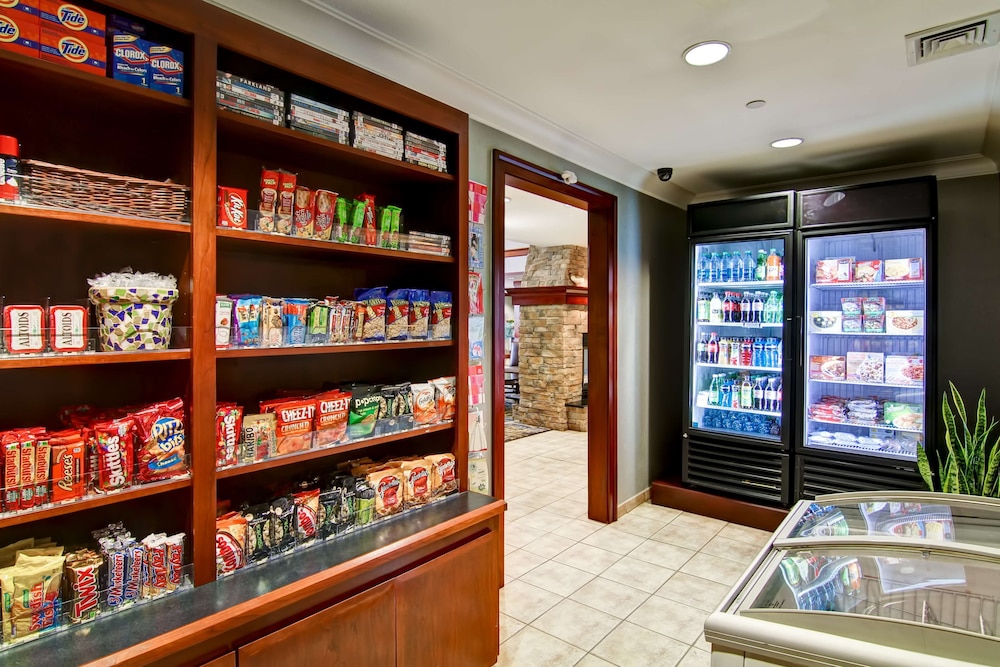 Homewood Suites By Hilton Stratford 36/51