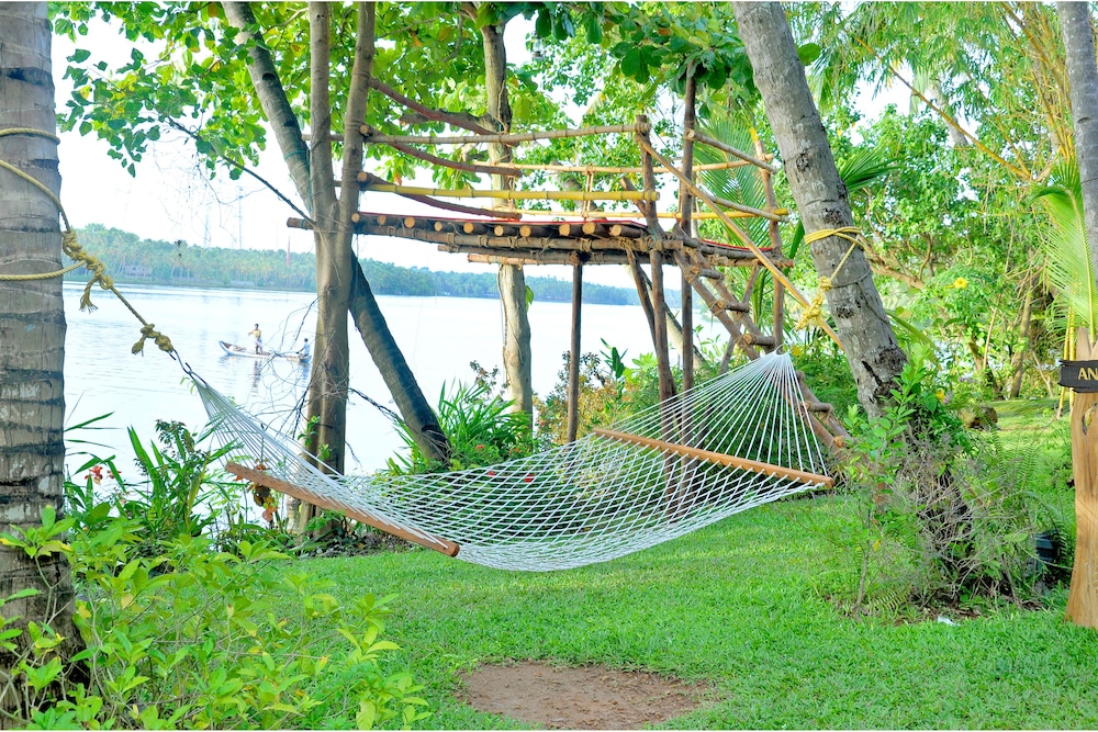 The Leela Ashtamudi, A Raviz Hotel 4/49