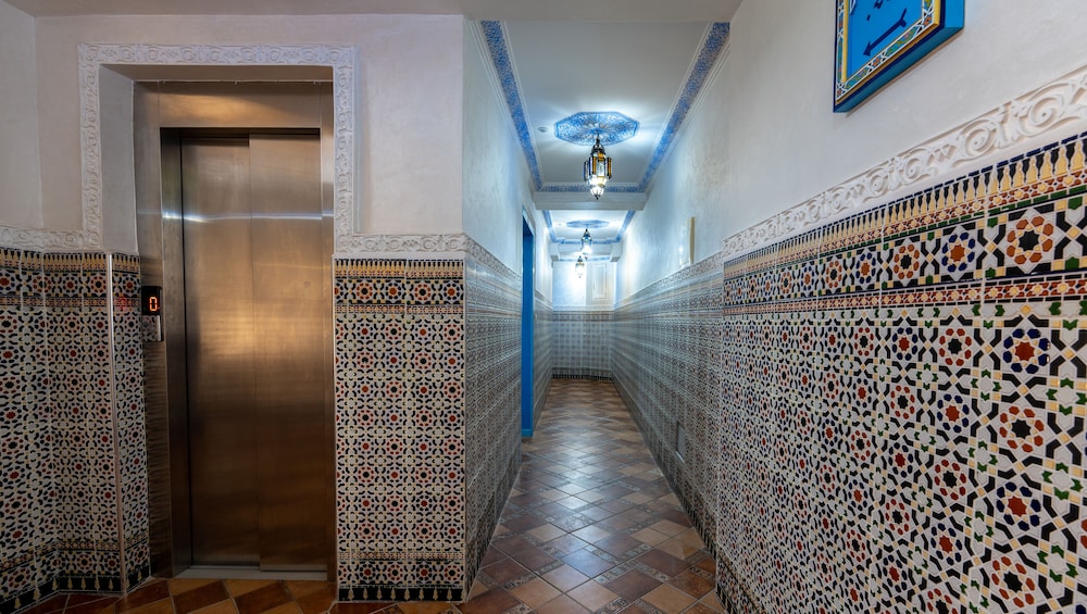 Puerta Azul 24/50