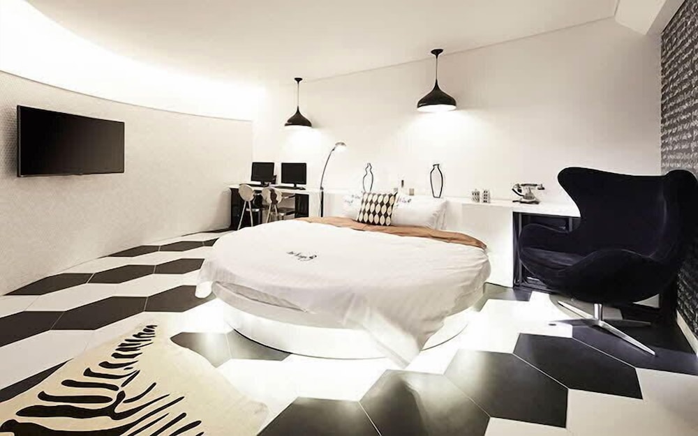 Hotel Boutique 9 48/55
