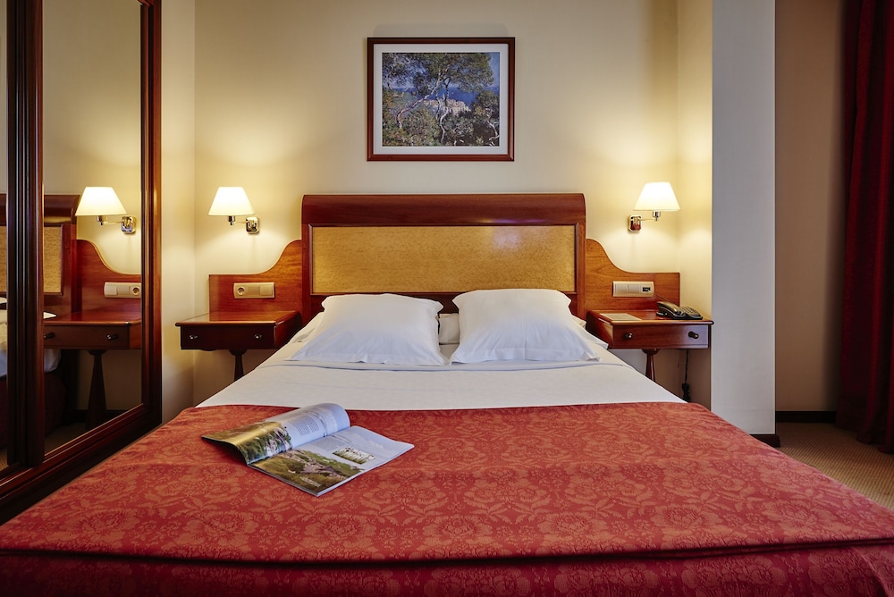 Gran Hotel De Ferrol 19/32