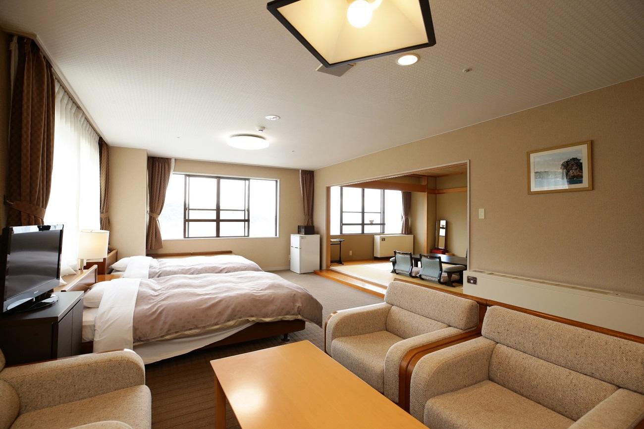 Hotel Ragaso 3/19