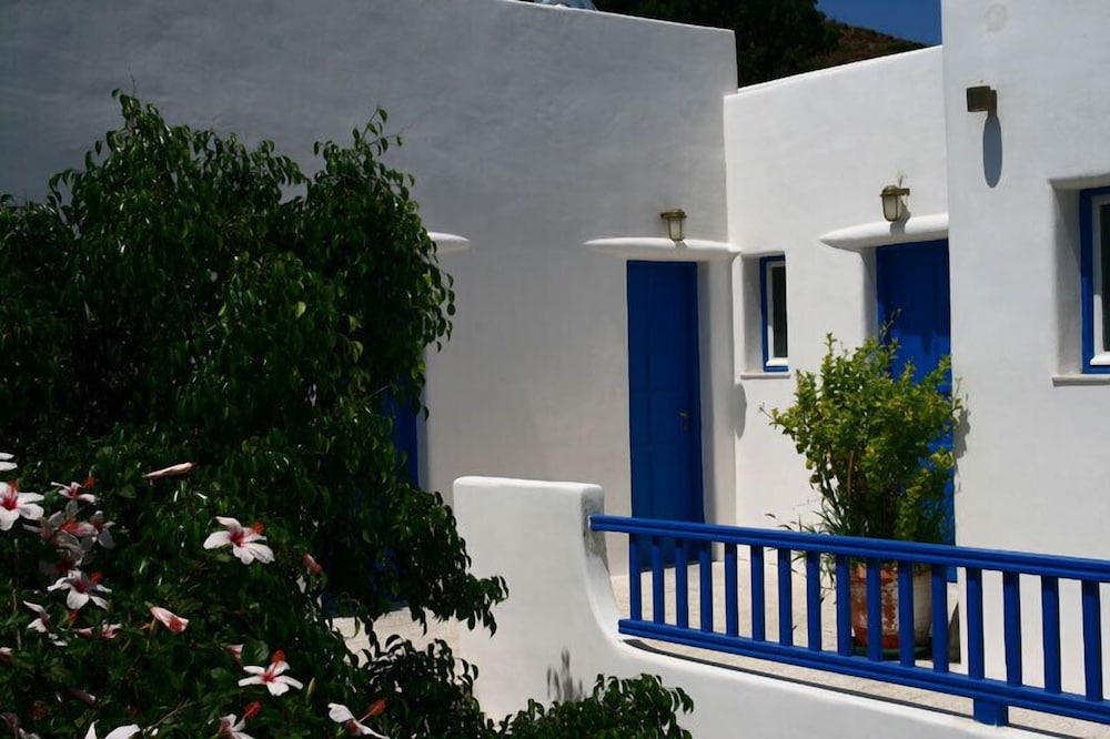 Minoa Hotel Amorgos 1/19