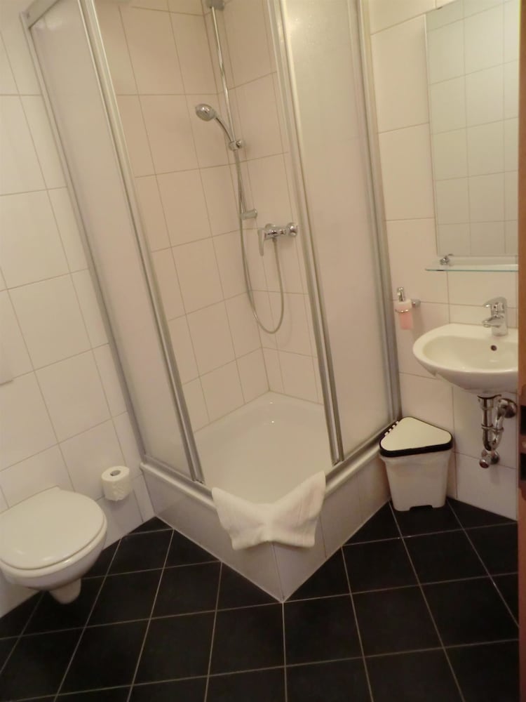 Hotel Andra 35/42
