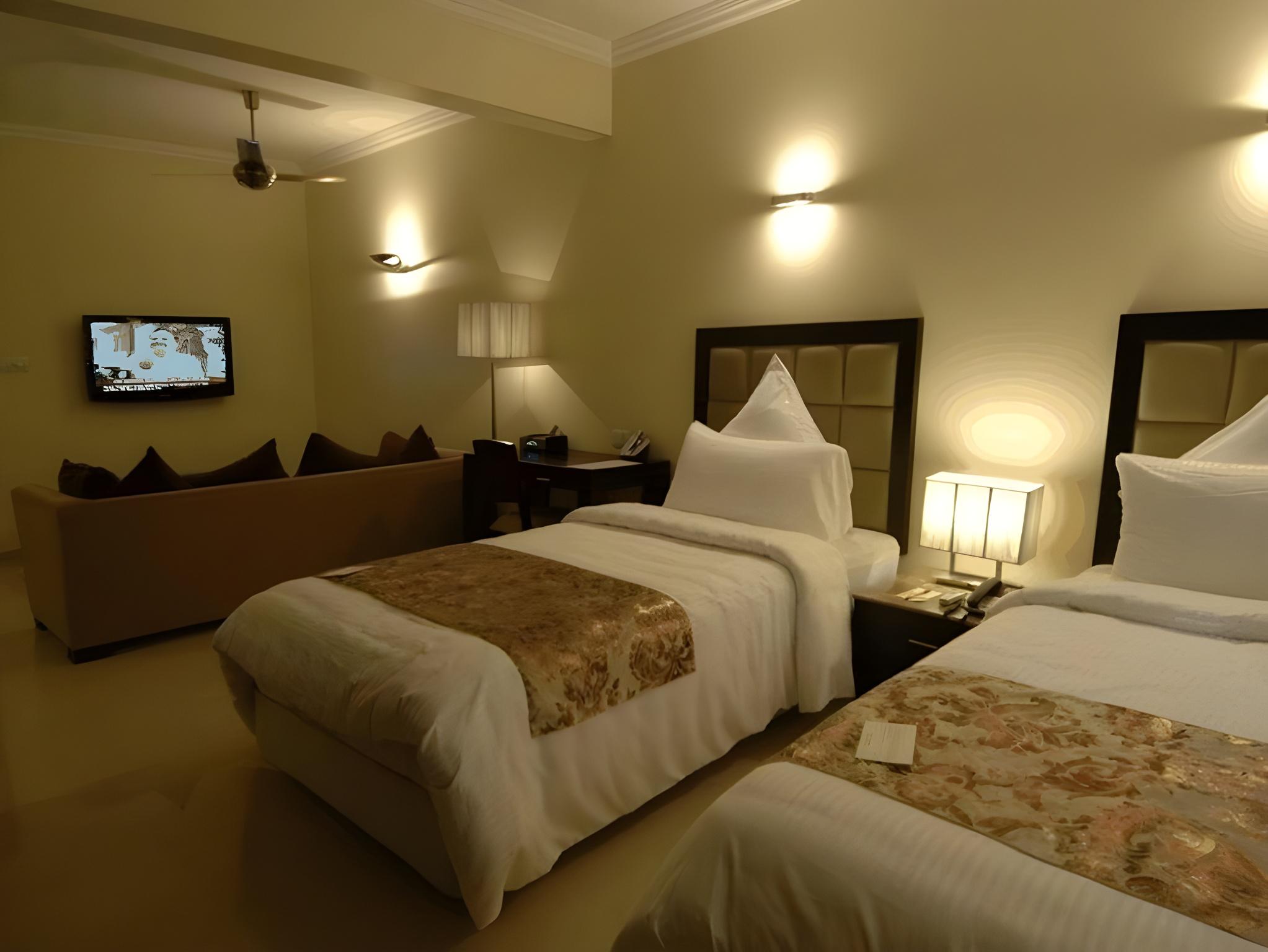 CASA DE BENGALURU 3/12