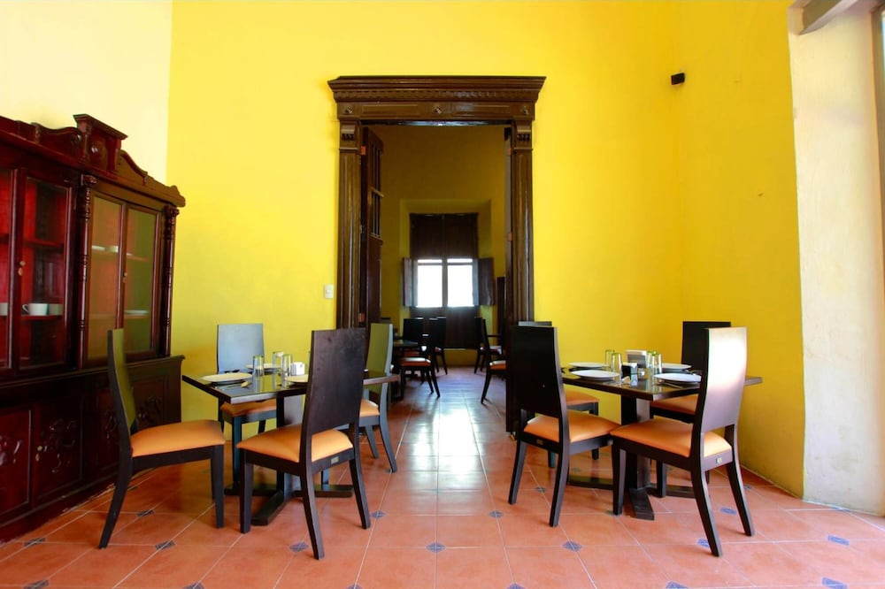Hotel Embajadores by Kavia 35/46