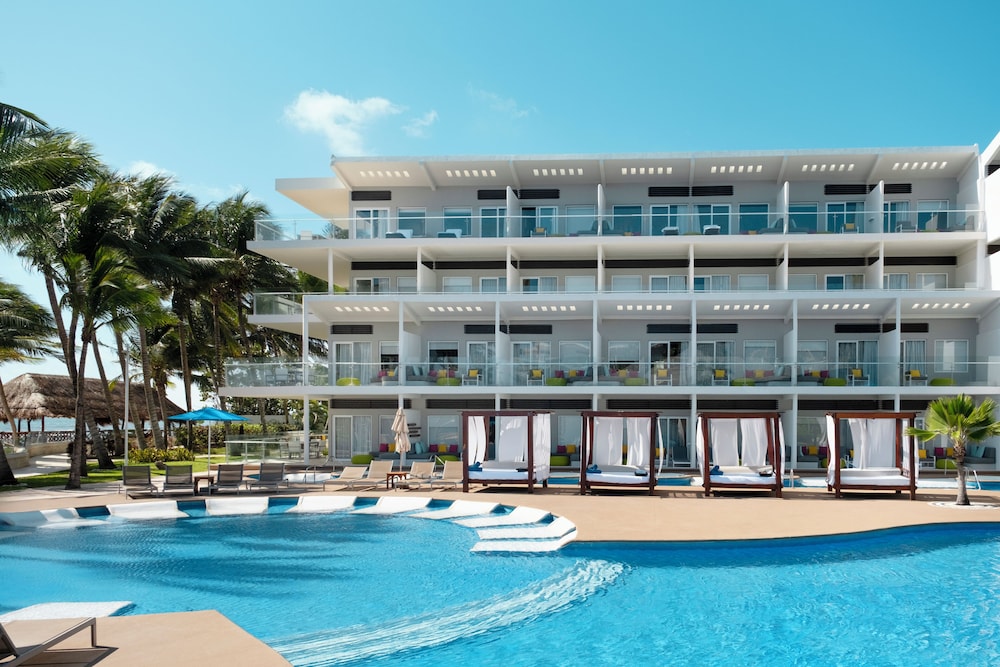 Iberostar Selection Riviera Cancun 10/63