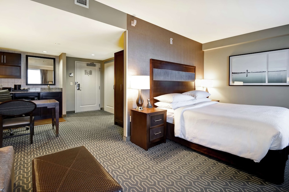 Embassy Suites Springfield 11/62