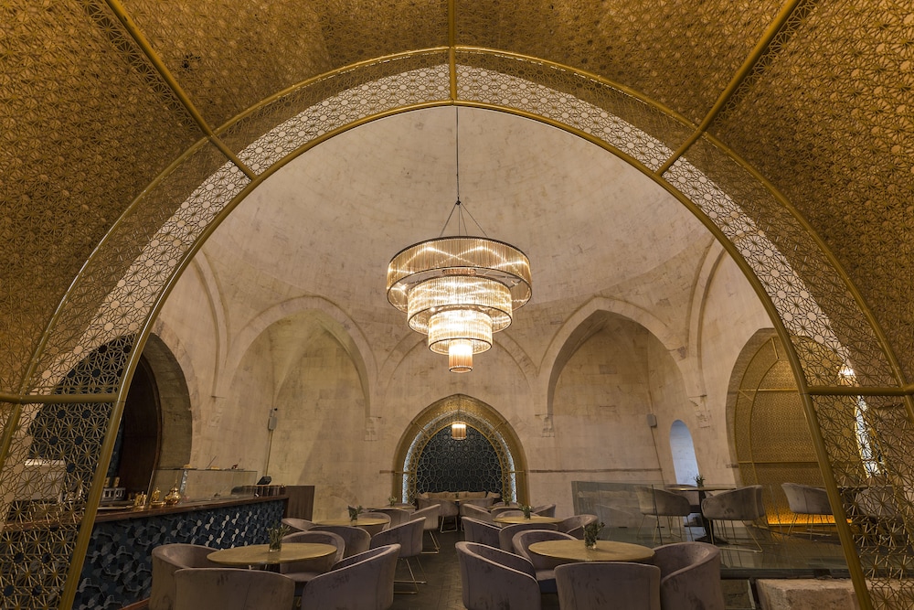 HSVHN Hotel Hisvahan 5/43