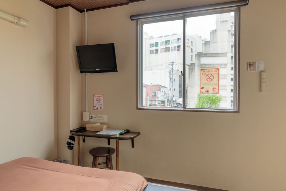 Fukuoka Hana Hostel 54/68