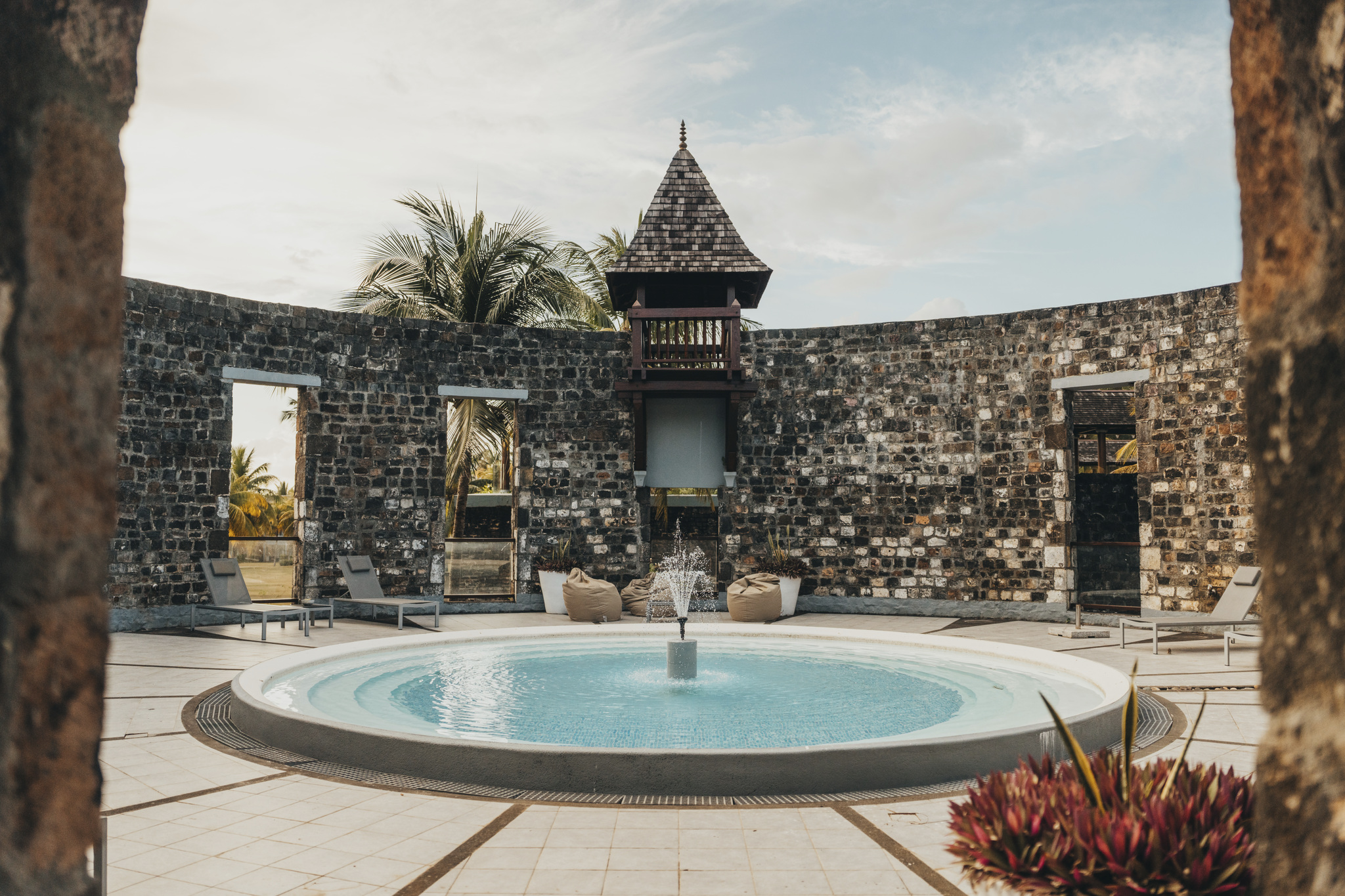 Outrigger Mauritius Beach Resort 26/27