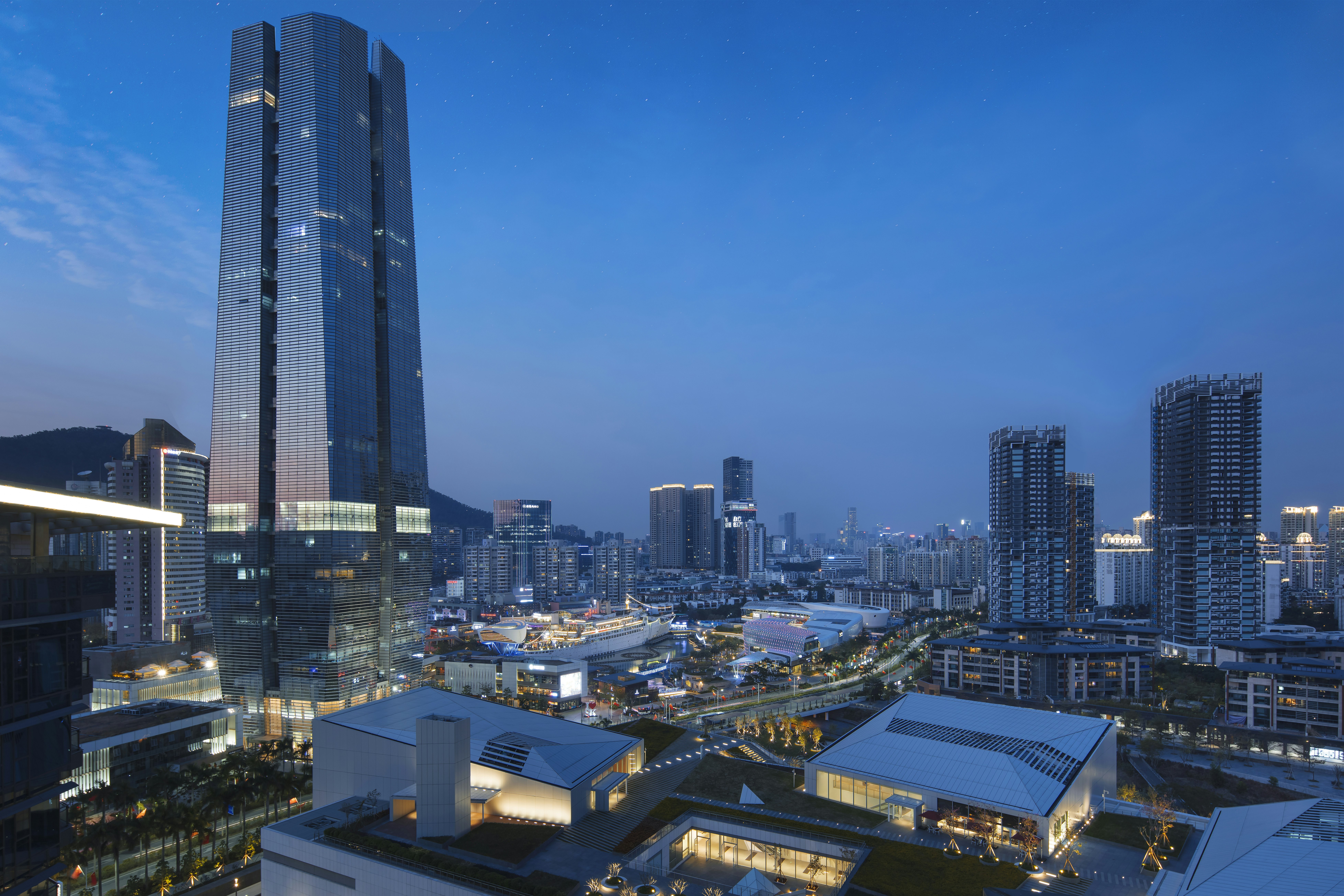 Hilton Shenzhen Shekou Nanhai 86/89