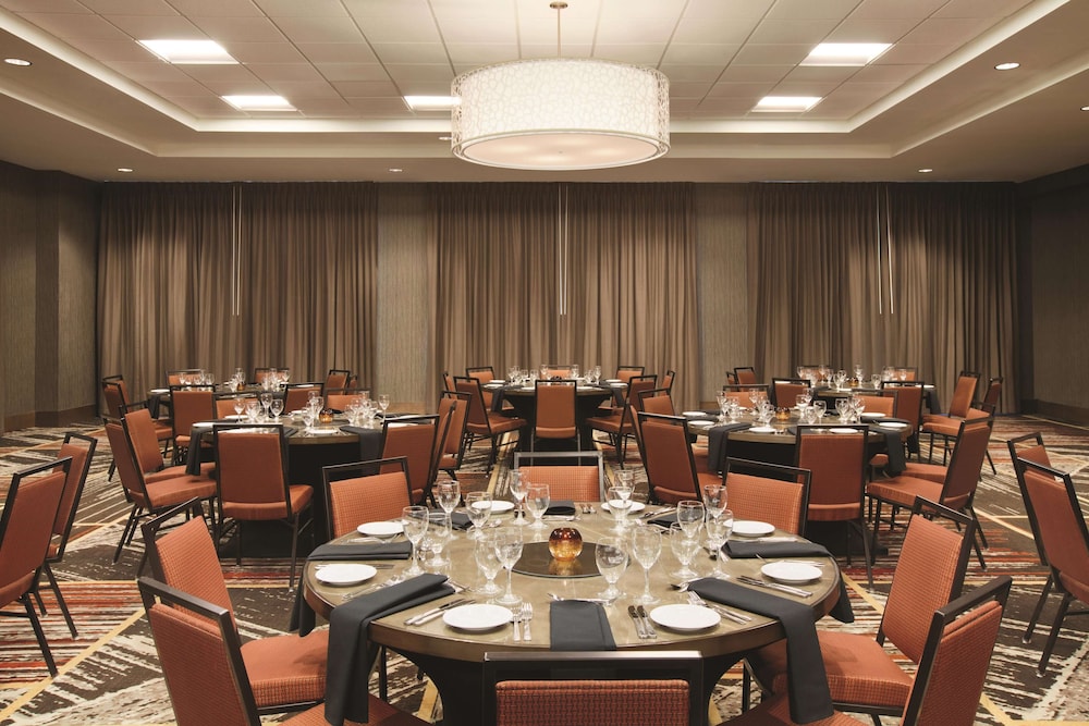 Hilton Garden Inn Phoenix Tempe University Research Park 52/64