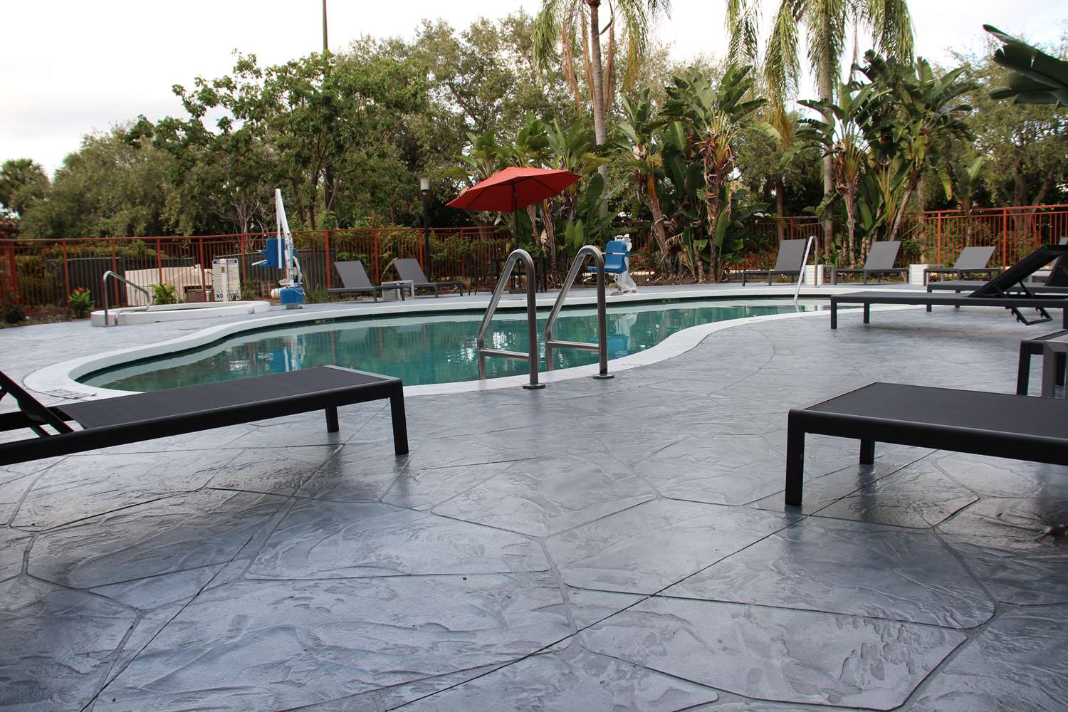 Boca Suites Deerfield Beach, SureStay Collection by Best Western FL 43/43