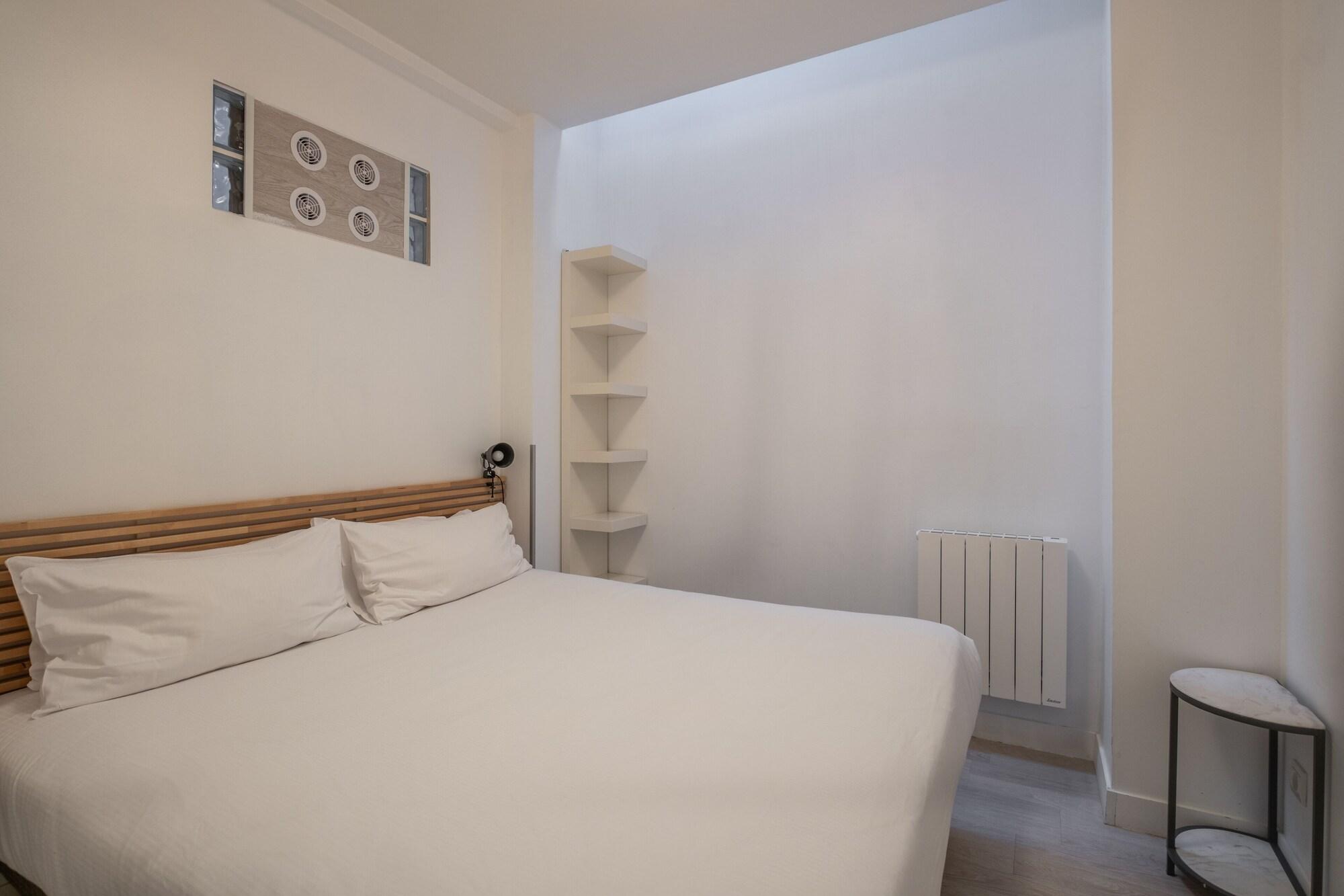 Family, Studio, Multiple Beds
